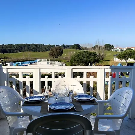 Joli Situe Dans De Tourisme Avec Piscine - 4 Pers *